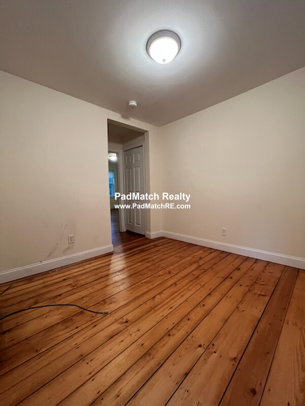 53 Buckley St, Quincy