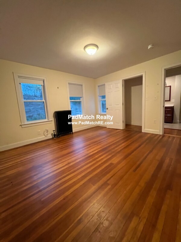 53 Buckley St, Quincy