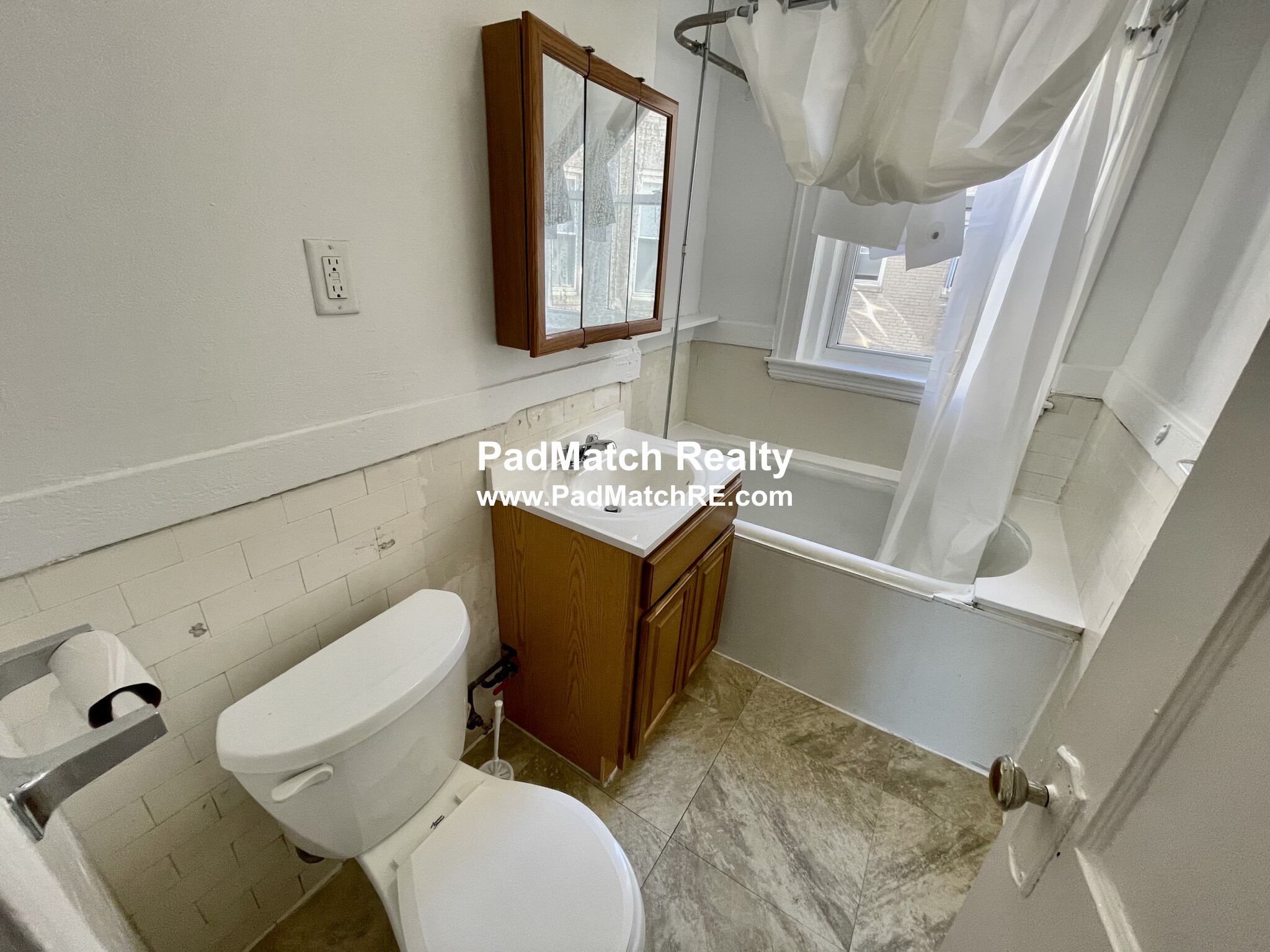 1175 Boylston St, Fenway