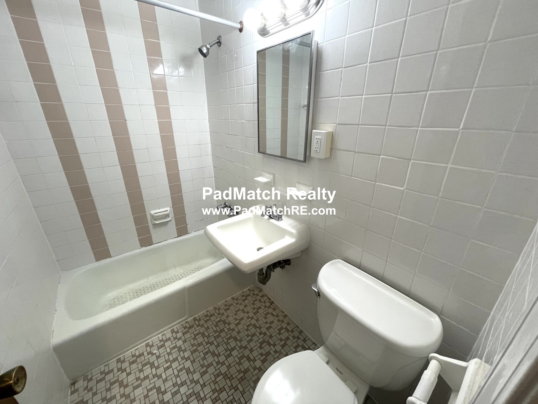 50 Huntington Ave, Mission Hill