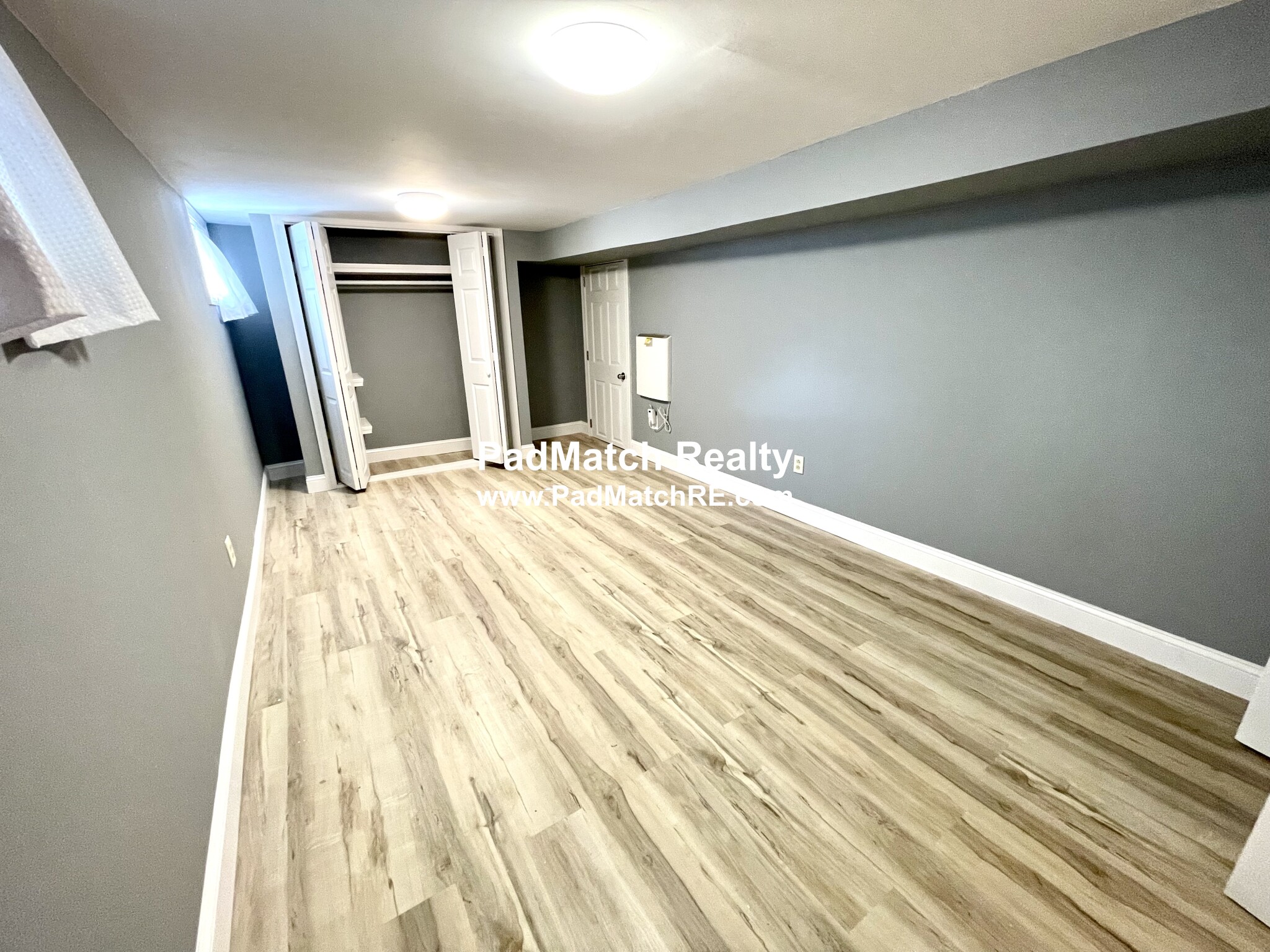 https://ygl-photos.s3.us-west-004.backblazeb2.com/8055W6334f279e4b70.jpg