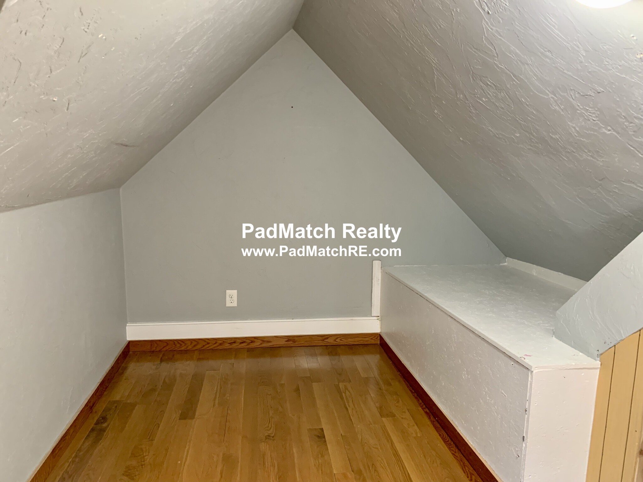 17 Howard St, Malden