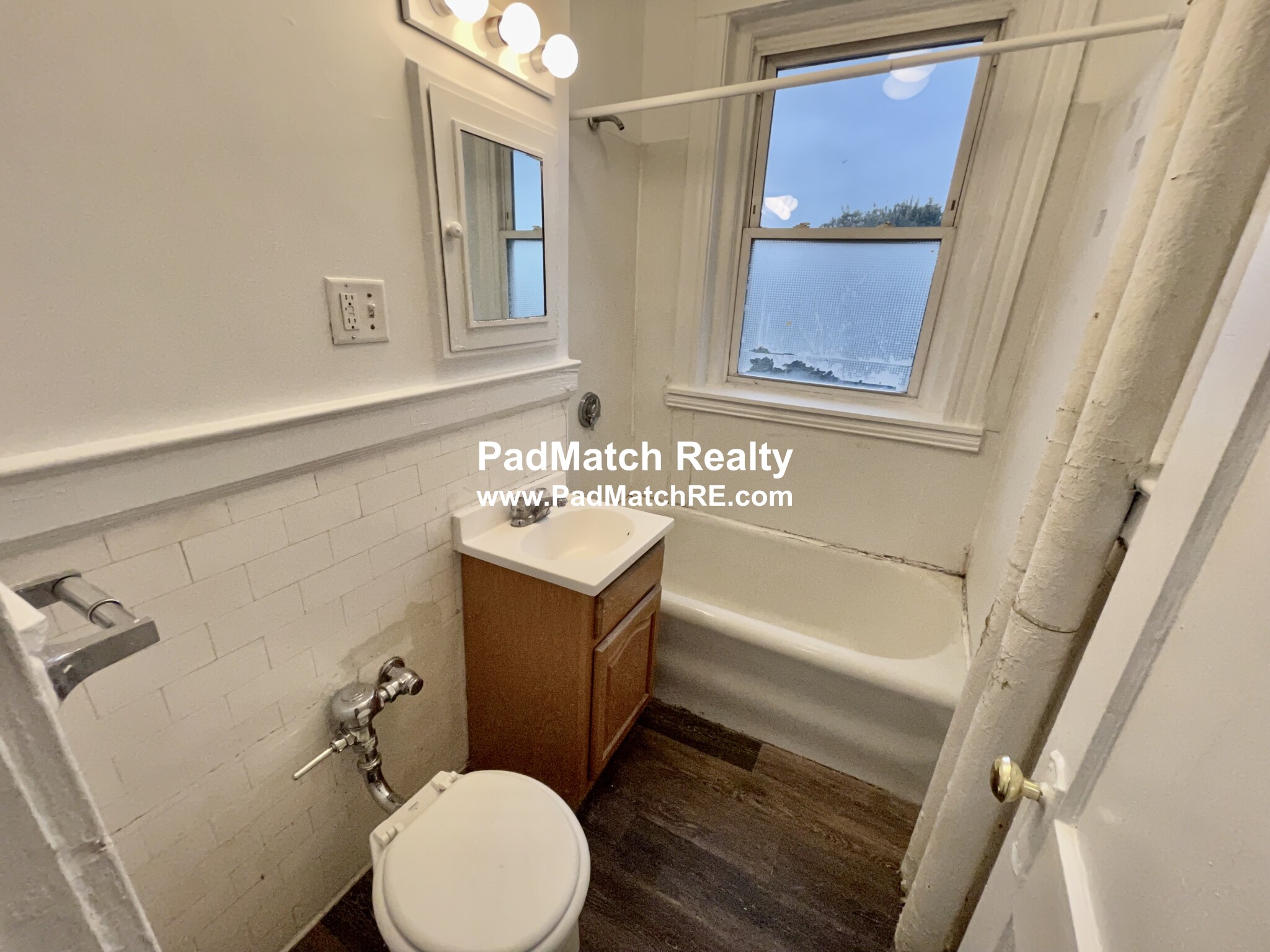 1167 Boylston St, Fenway