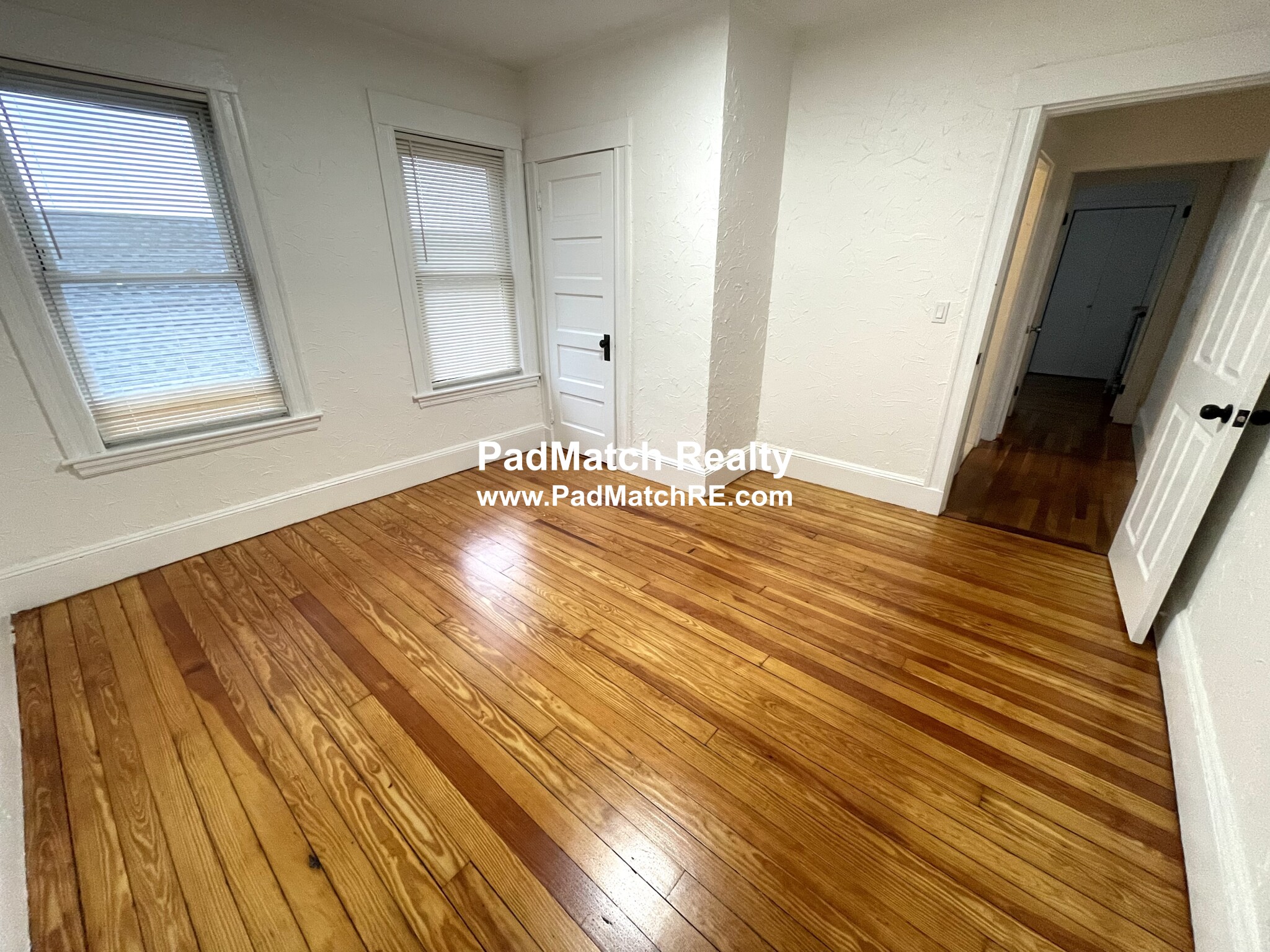 32 Bowen Ave, Medford