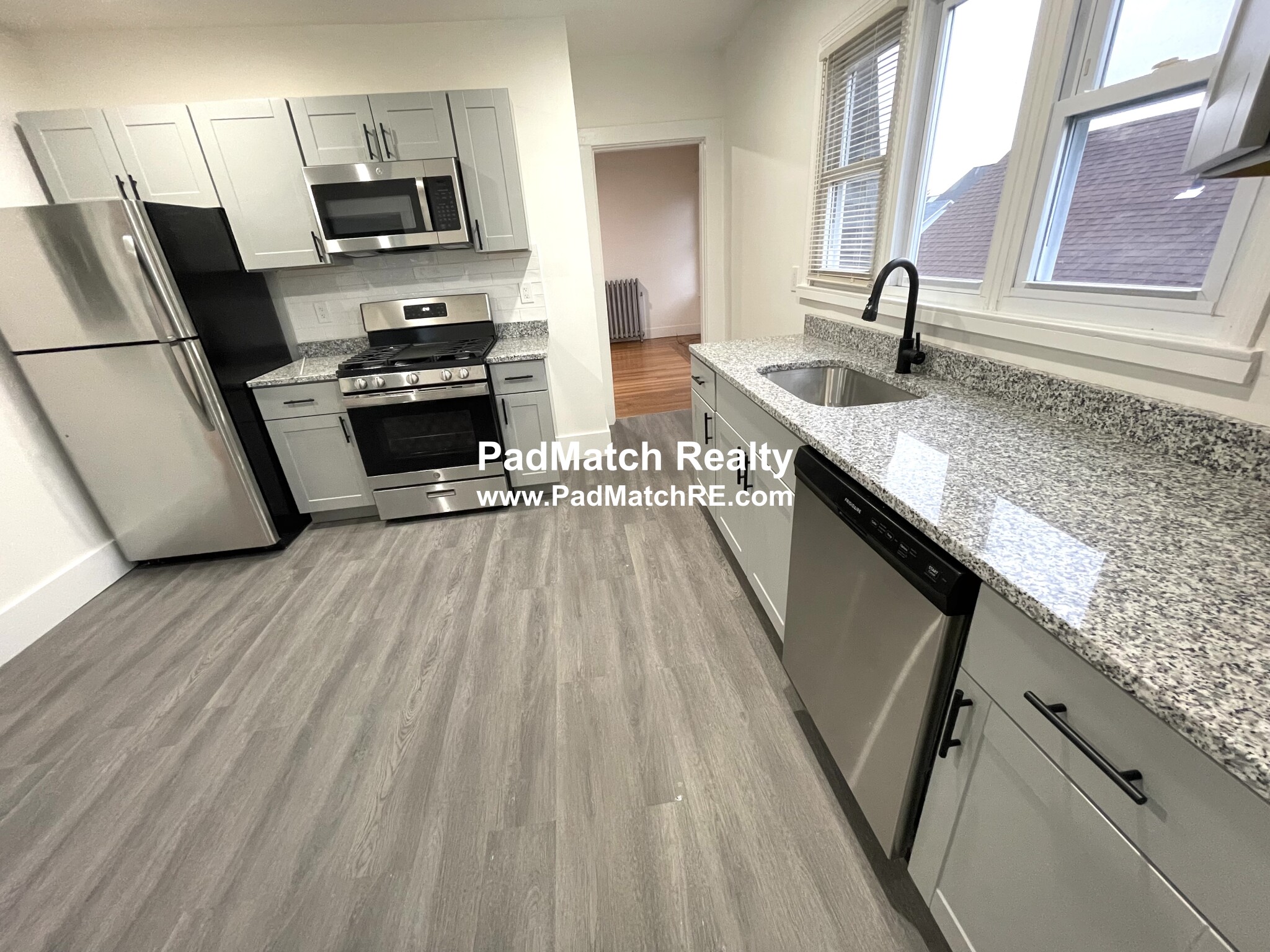 32 Bowen Ave, Medford