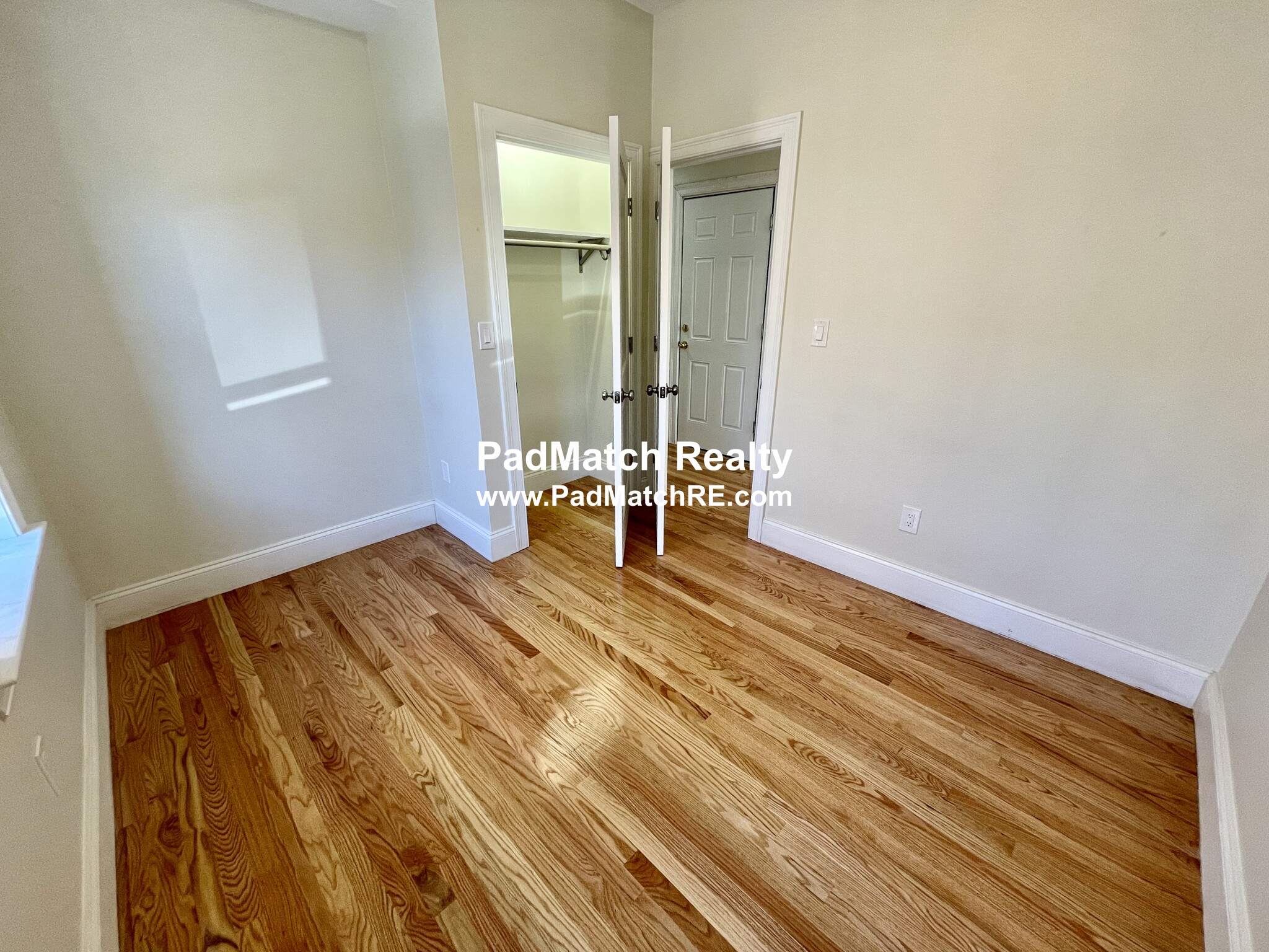 2028 Massachusetts Ave, Porter Square