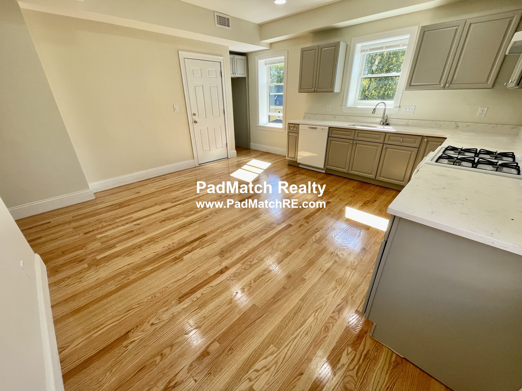 2028 Massachusetts Ave, Porter Square