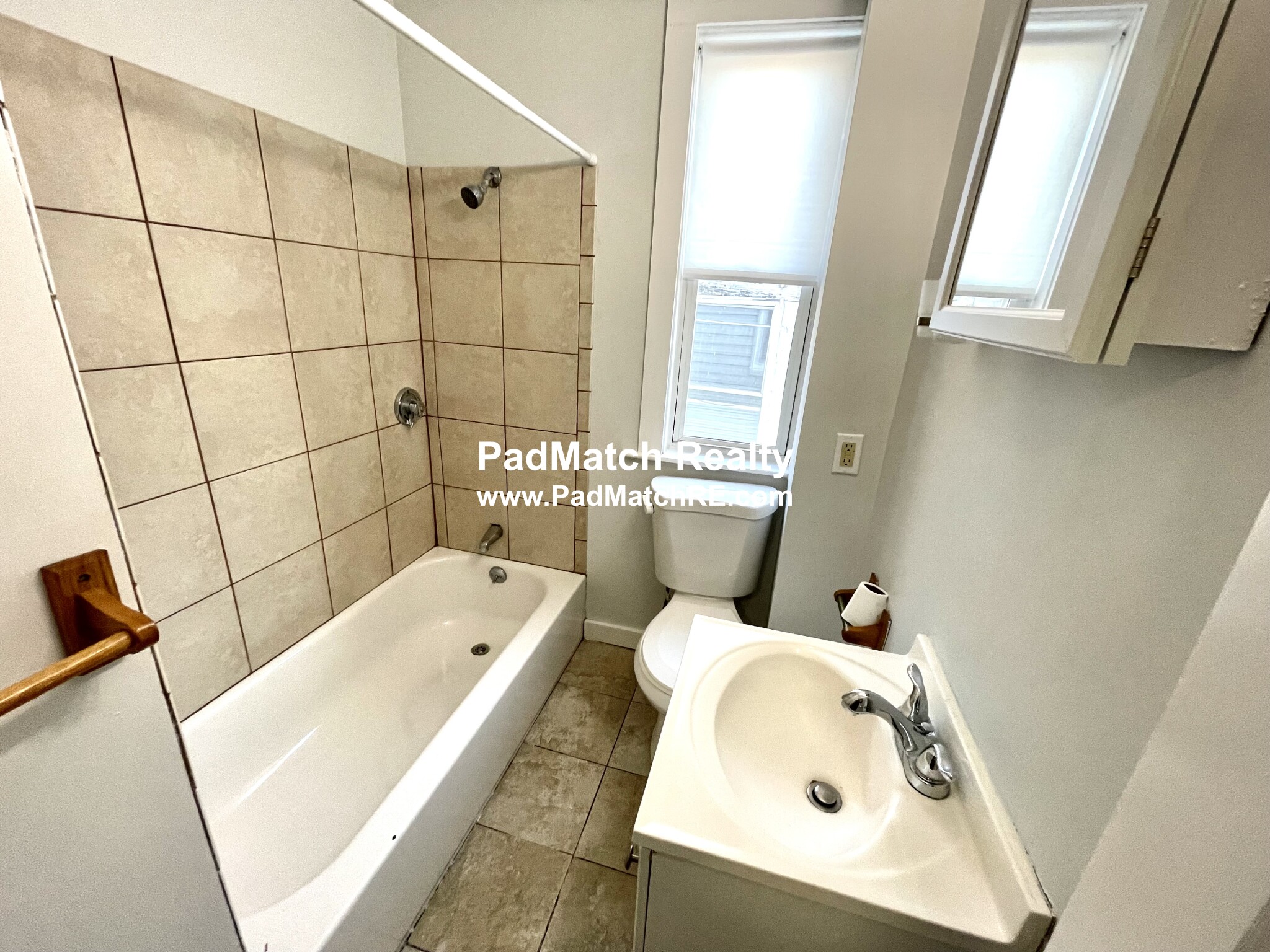 66 Middle St, South Boston