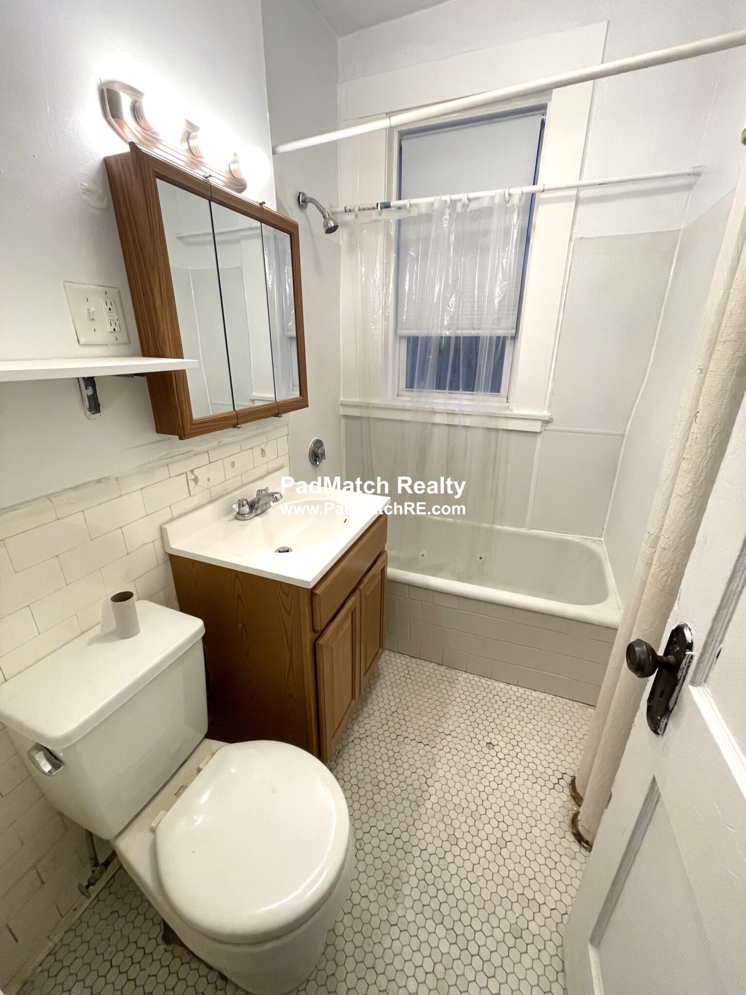 109 Brainerd Rd, Allston