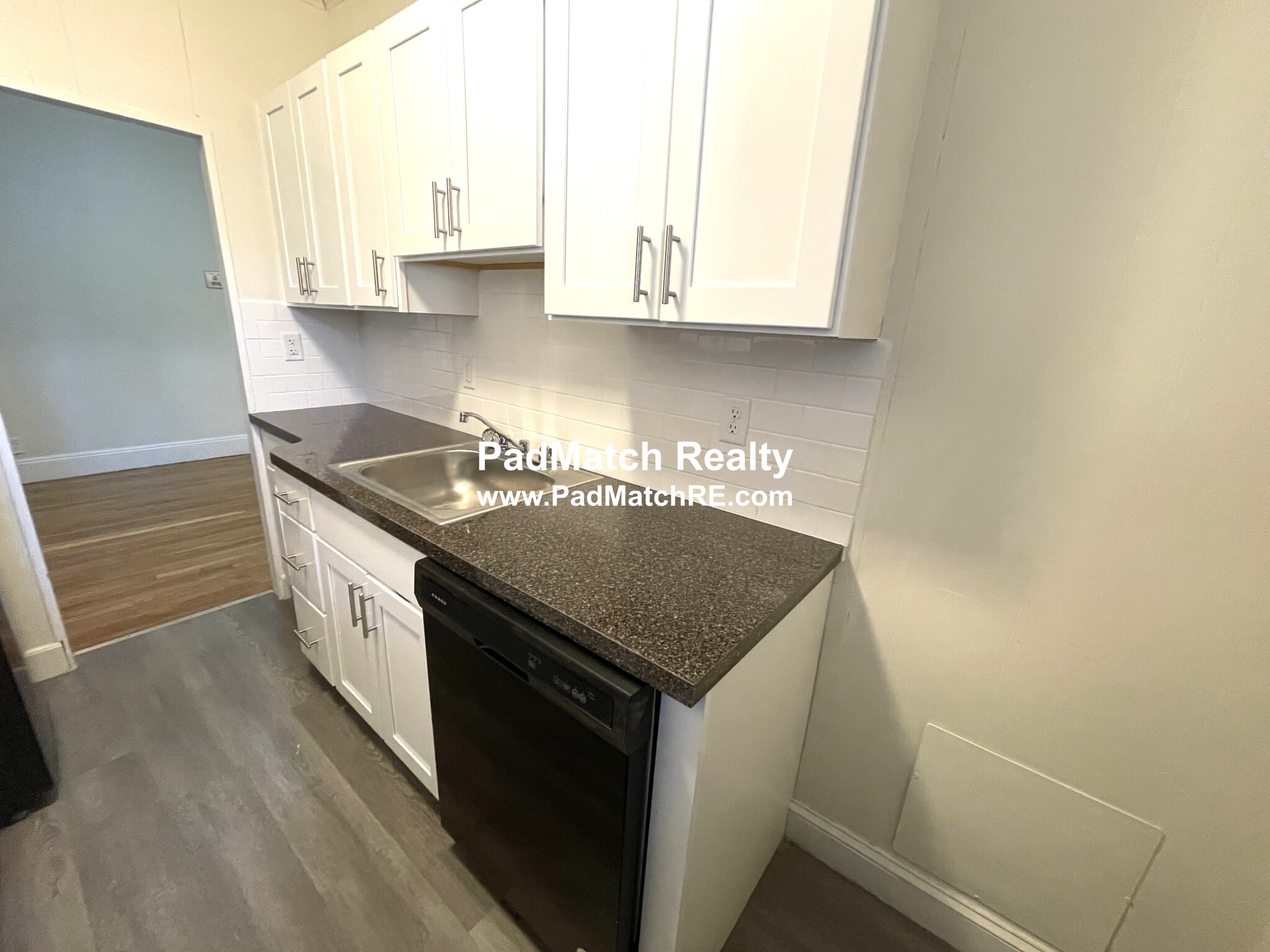 116 Washington St, Brighton