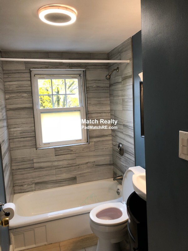 35 Grew Hill Rd, Roslindale