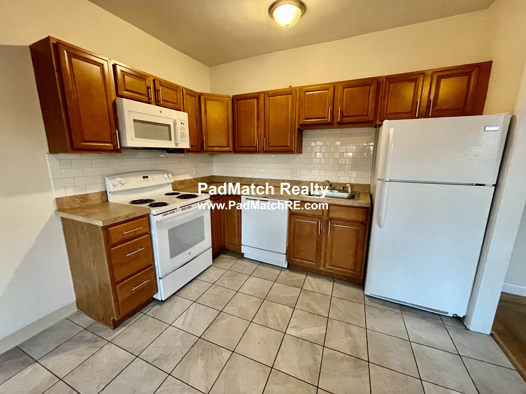 1131 Commonwealth Ave, Allston