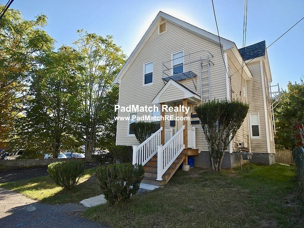 Photo 13 of Hope St. Unit 1R