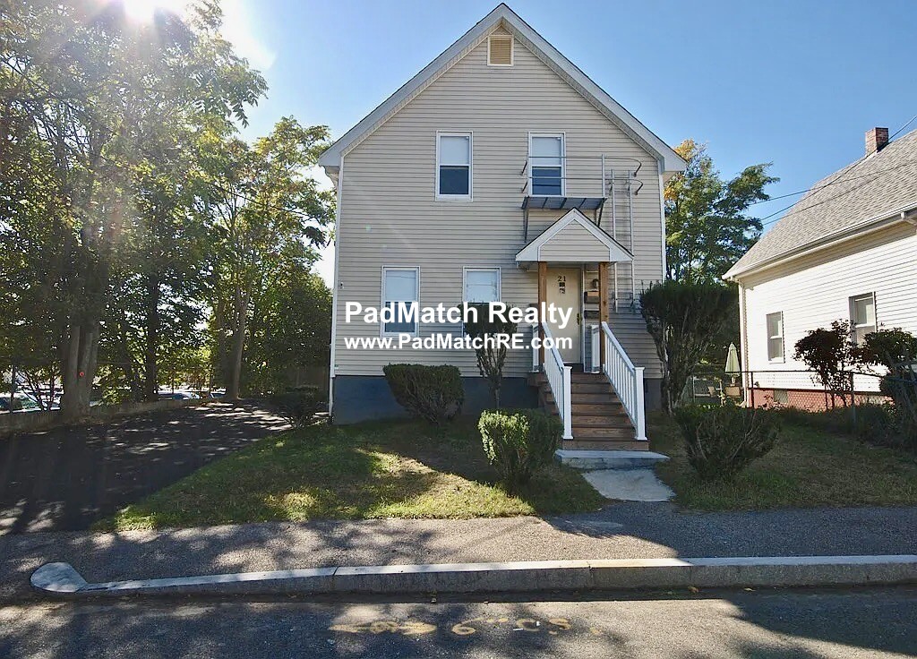 Photo 14 of Hope St. Unit 1R