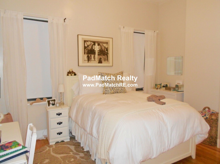 15 Aberdeen St, Fenway