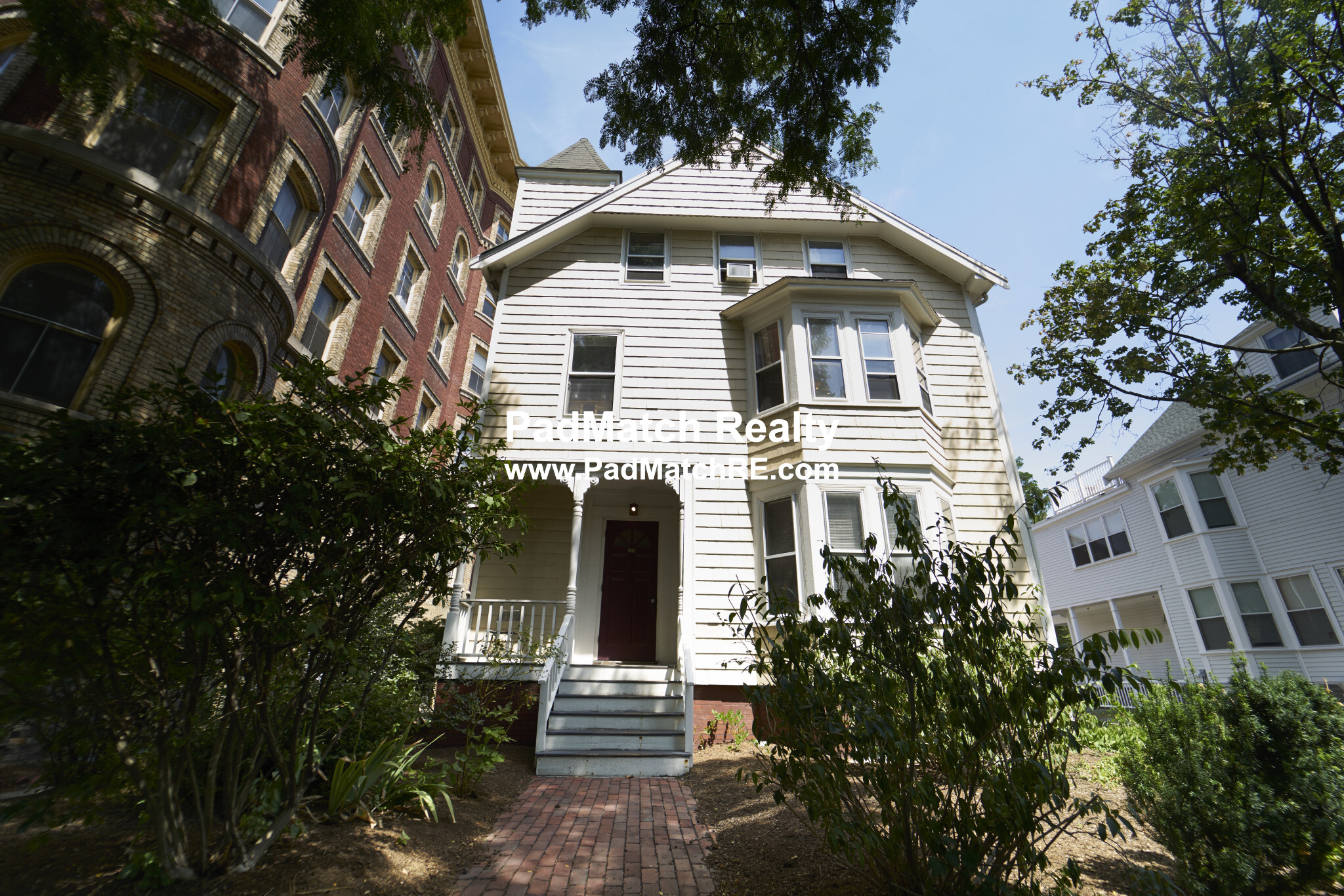 381 Harvard St, Harvard Square