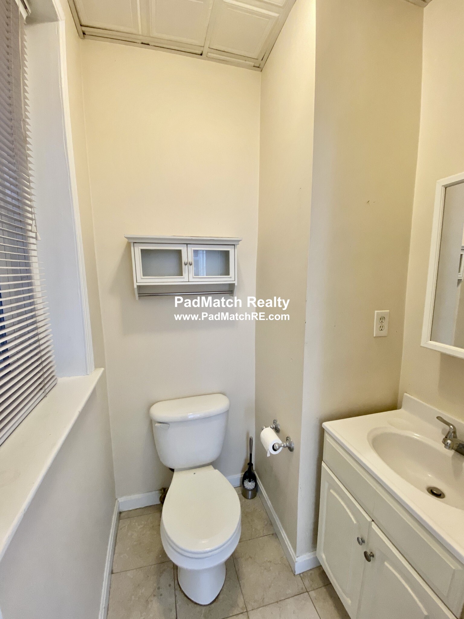 19 Aberdeen St, Fenway