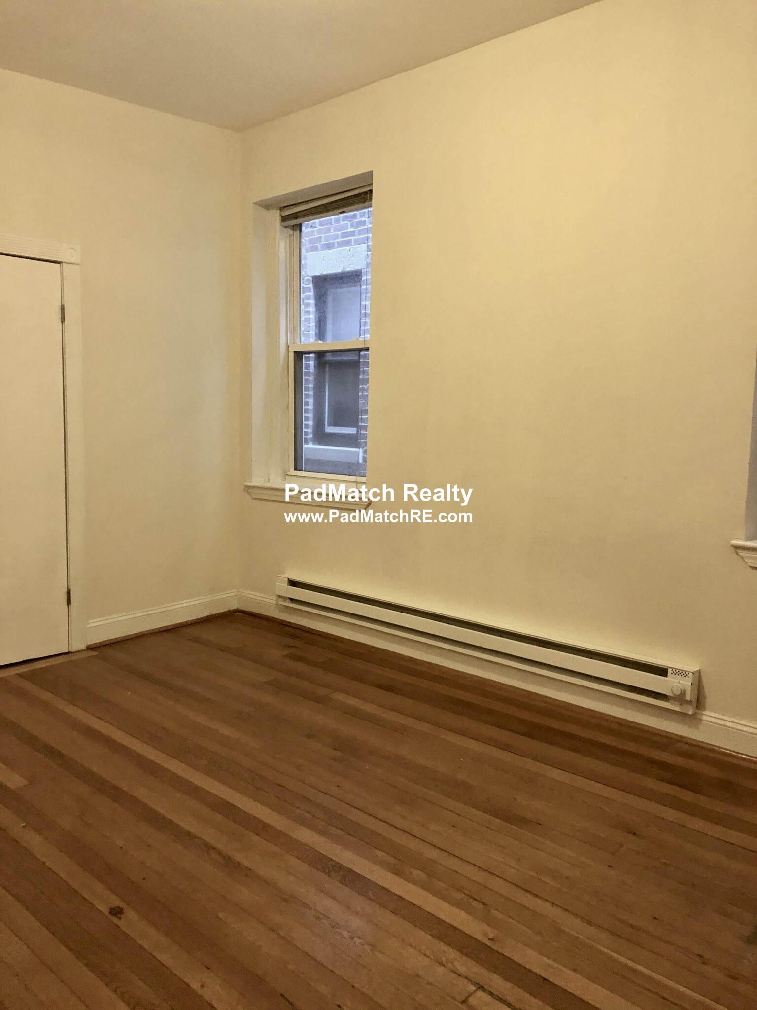 19 Aberdeen St, Fenway