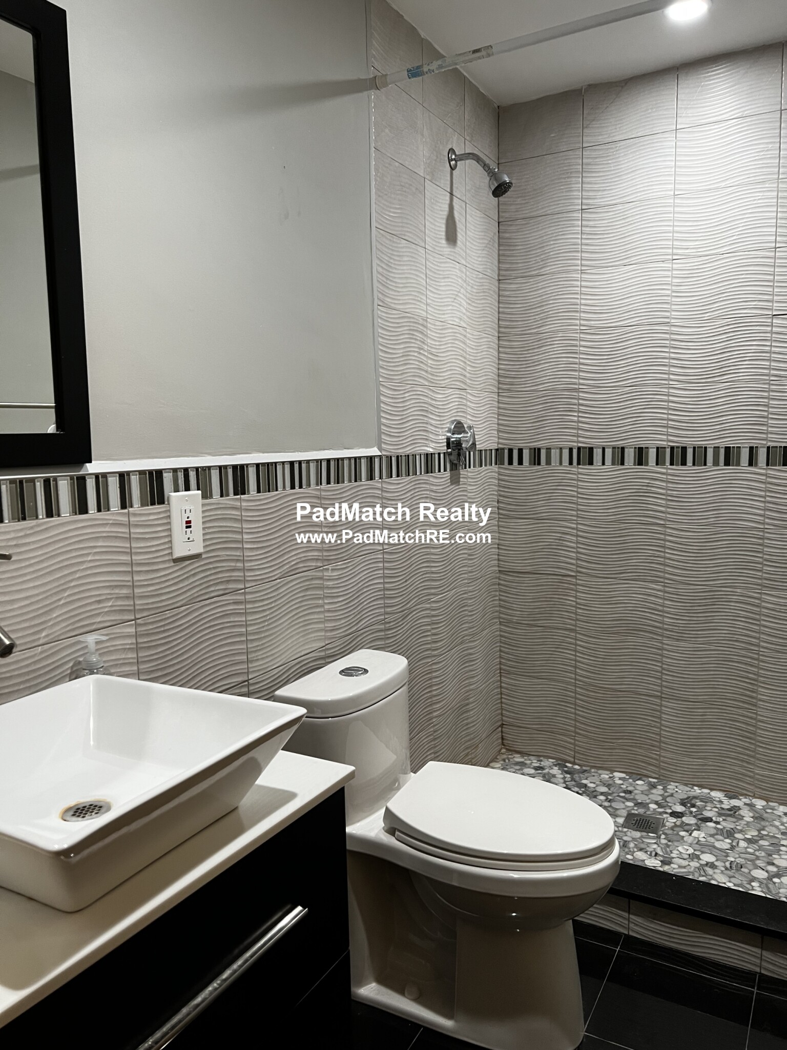 152 Winchester, Washington Square