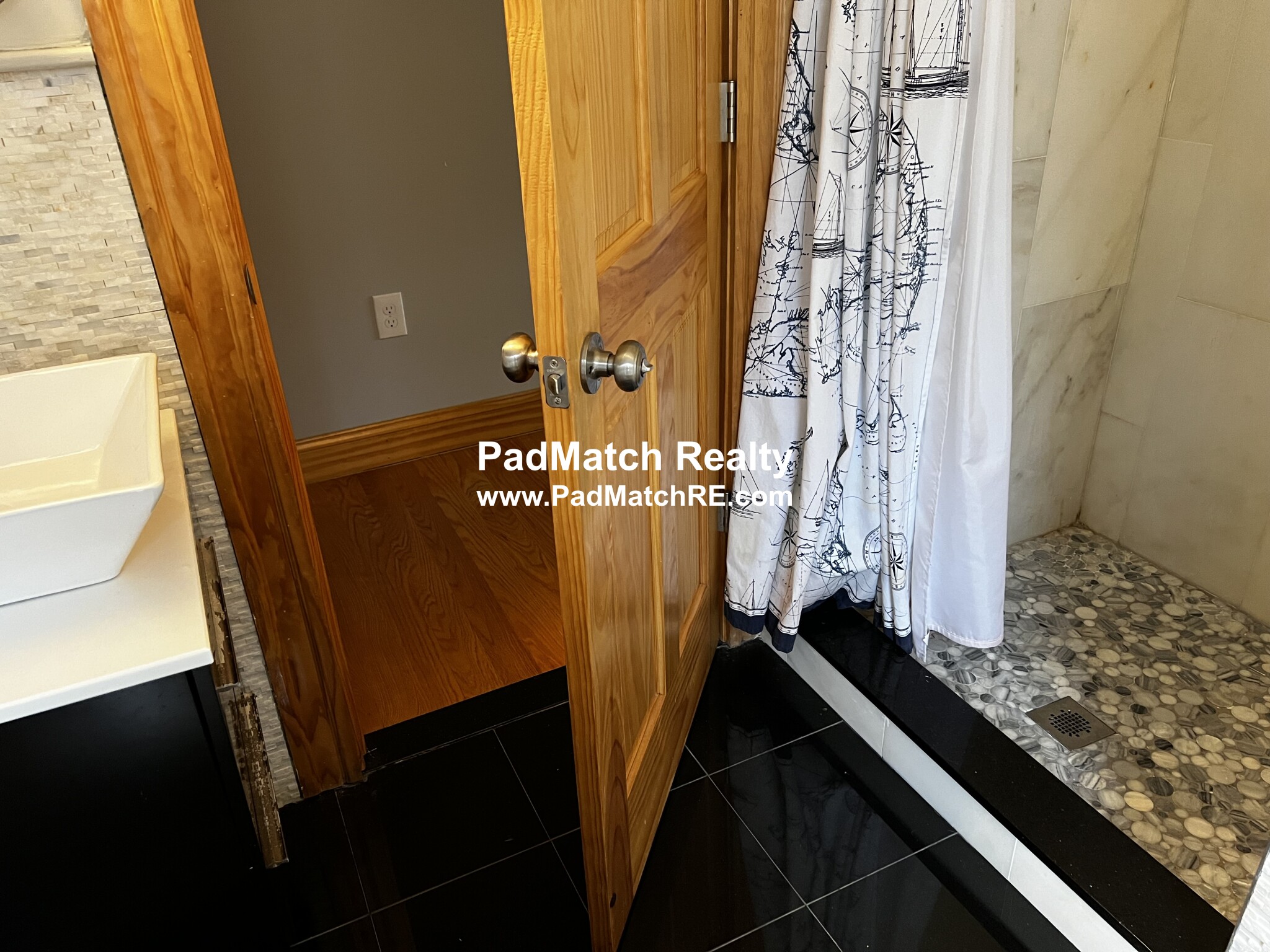 152 Winchester, Washington Square