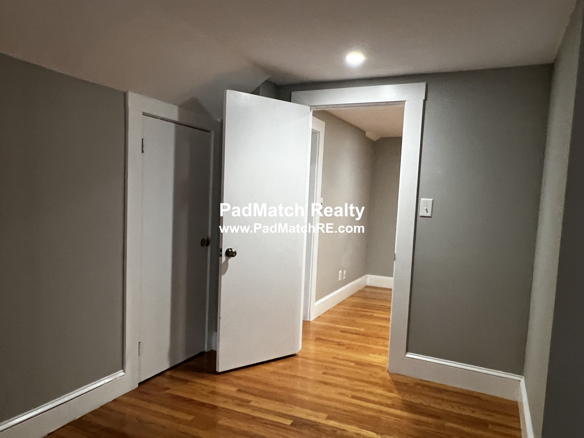 152 Winchester, Washington Square