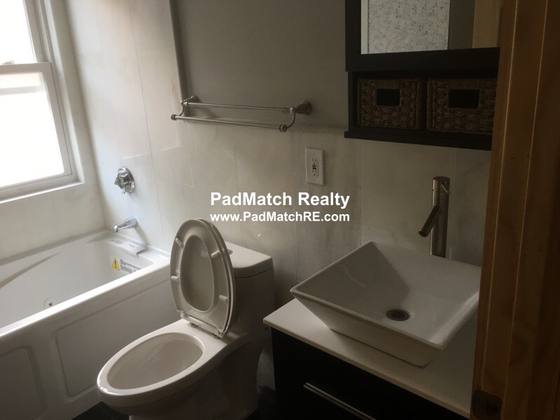 152 Winchester, Washington Square