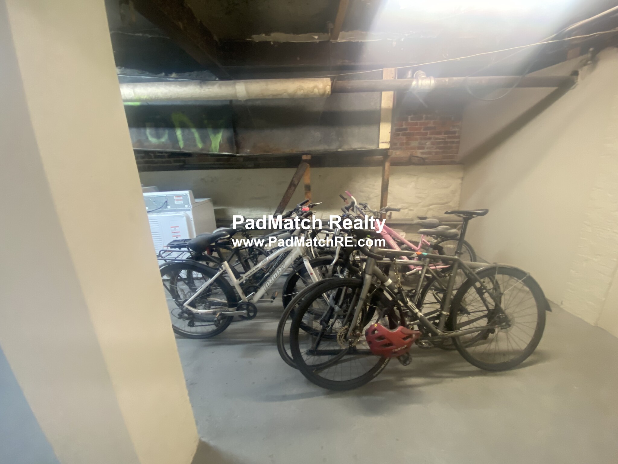 33 Highgate St, Allston