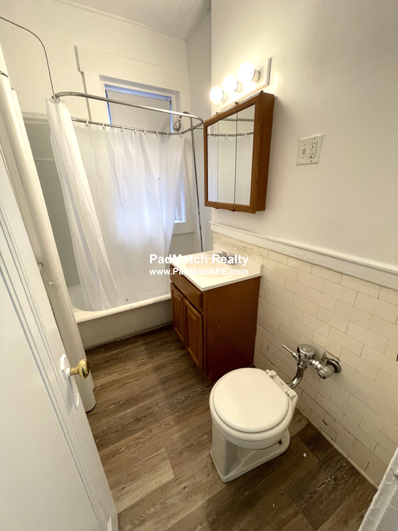 1191 Boylston St, Fenway