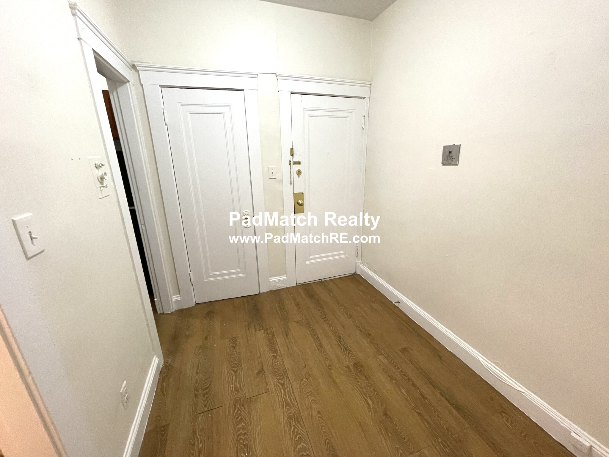 1191 Boylston St, Fenway