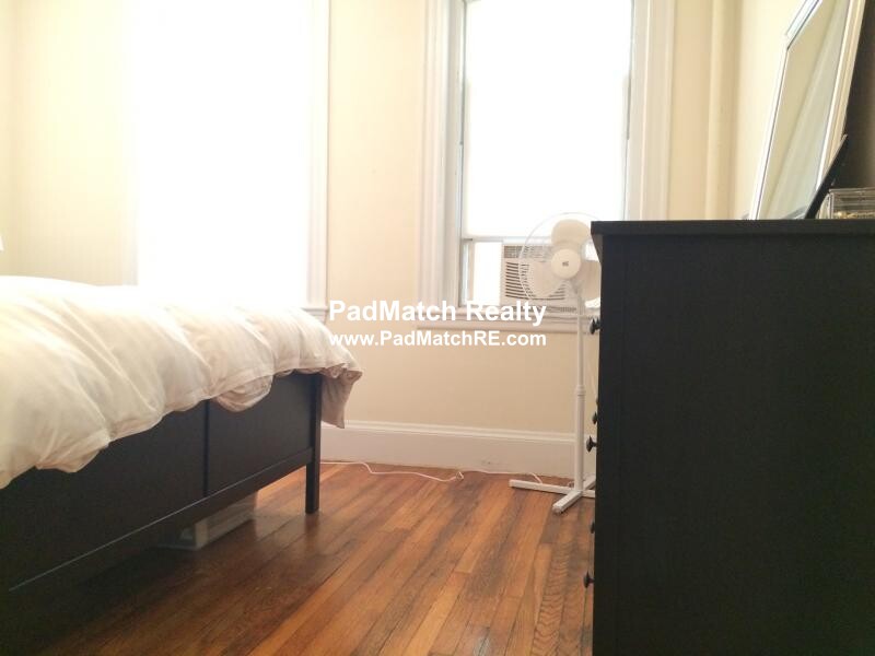 1622 Massachusetts Ave, Harvard Square