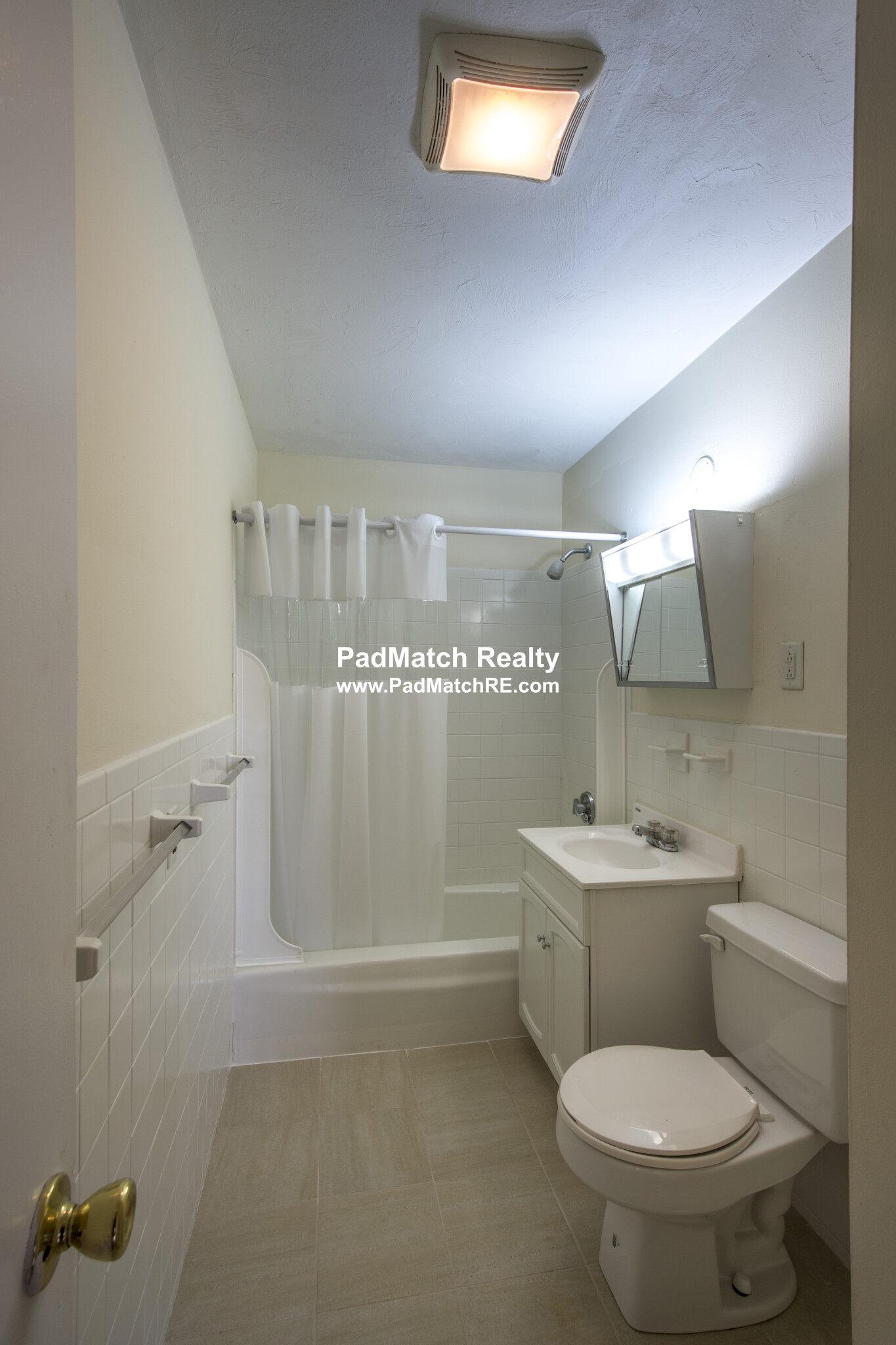 Photo 2 of 90 Gardner St. Unit 22
