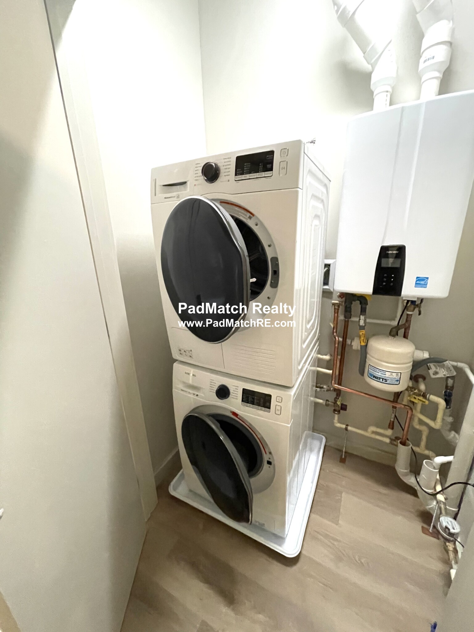 1550 Soldiers Field Rd, Brighton