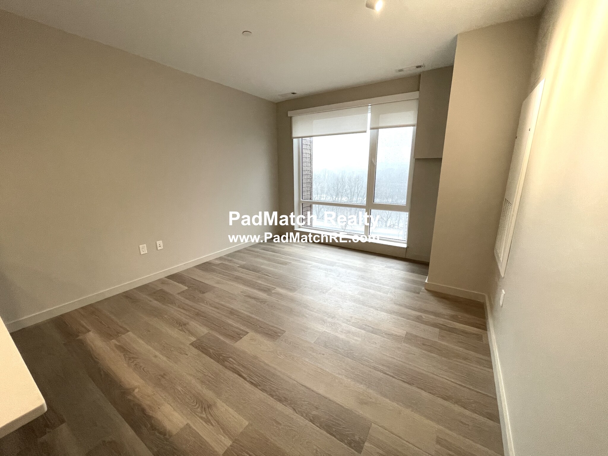 1550 Soldiers Field Rd, Brighton