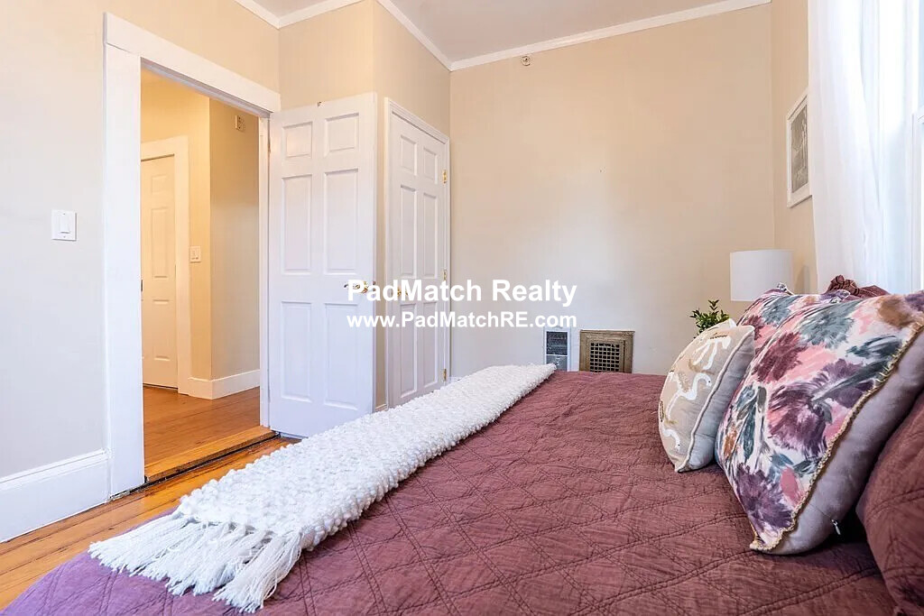 50 Florence St, East Somerville