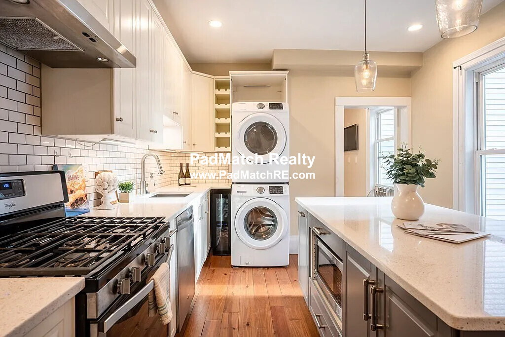 50 Florence St, East Somerville