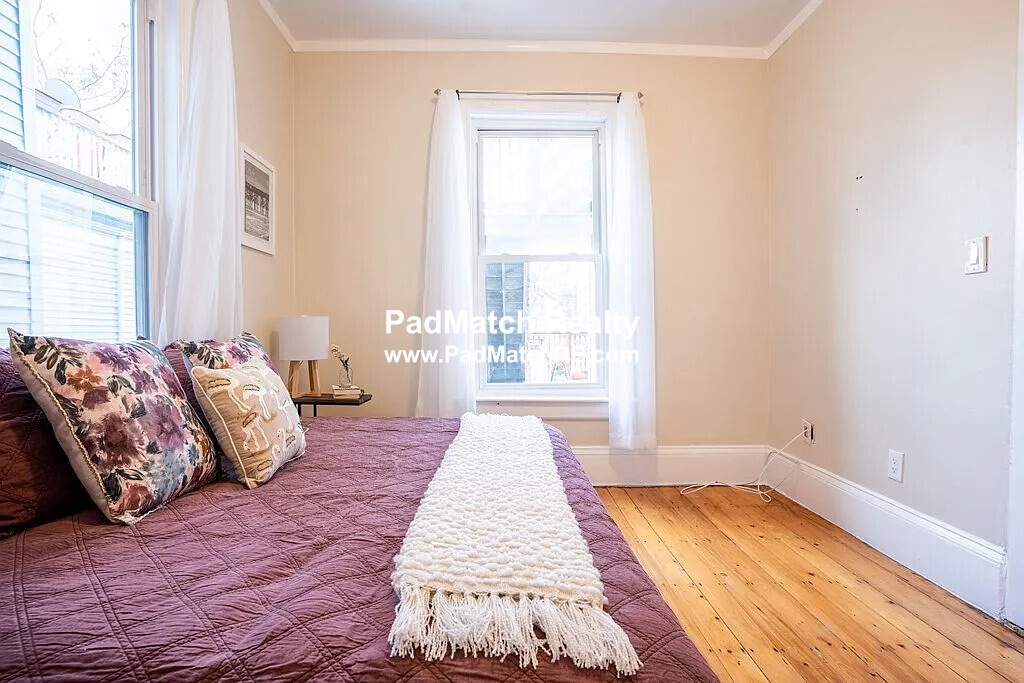 50 Florence St, East Somerville