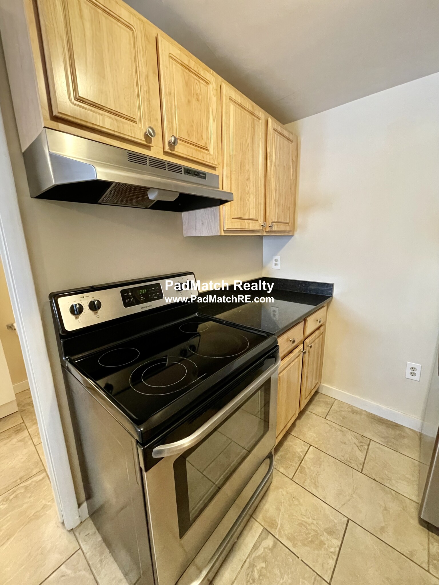 385 Dorchester St, South Boston