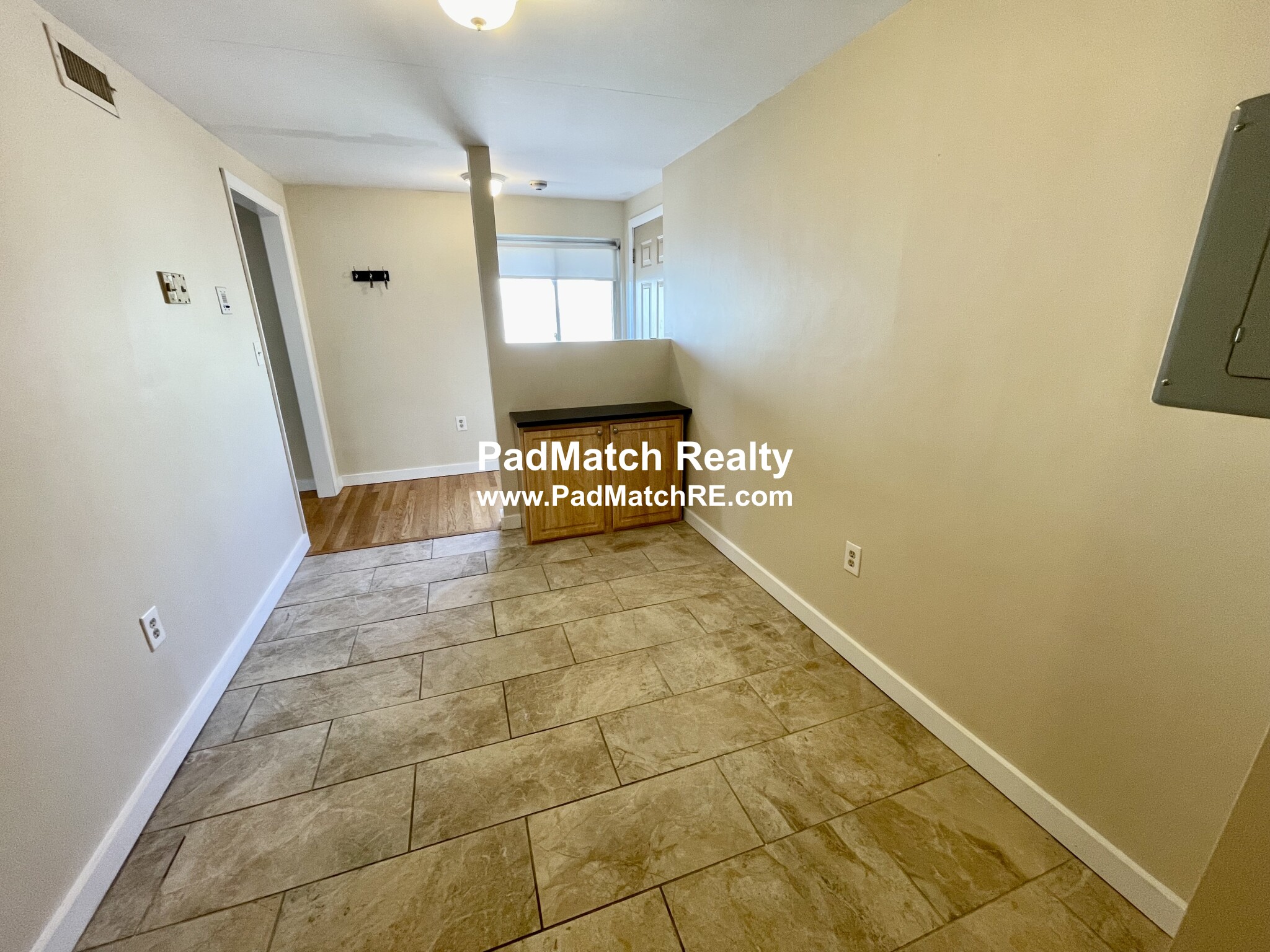 385 Dorchester St, South Boston