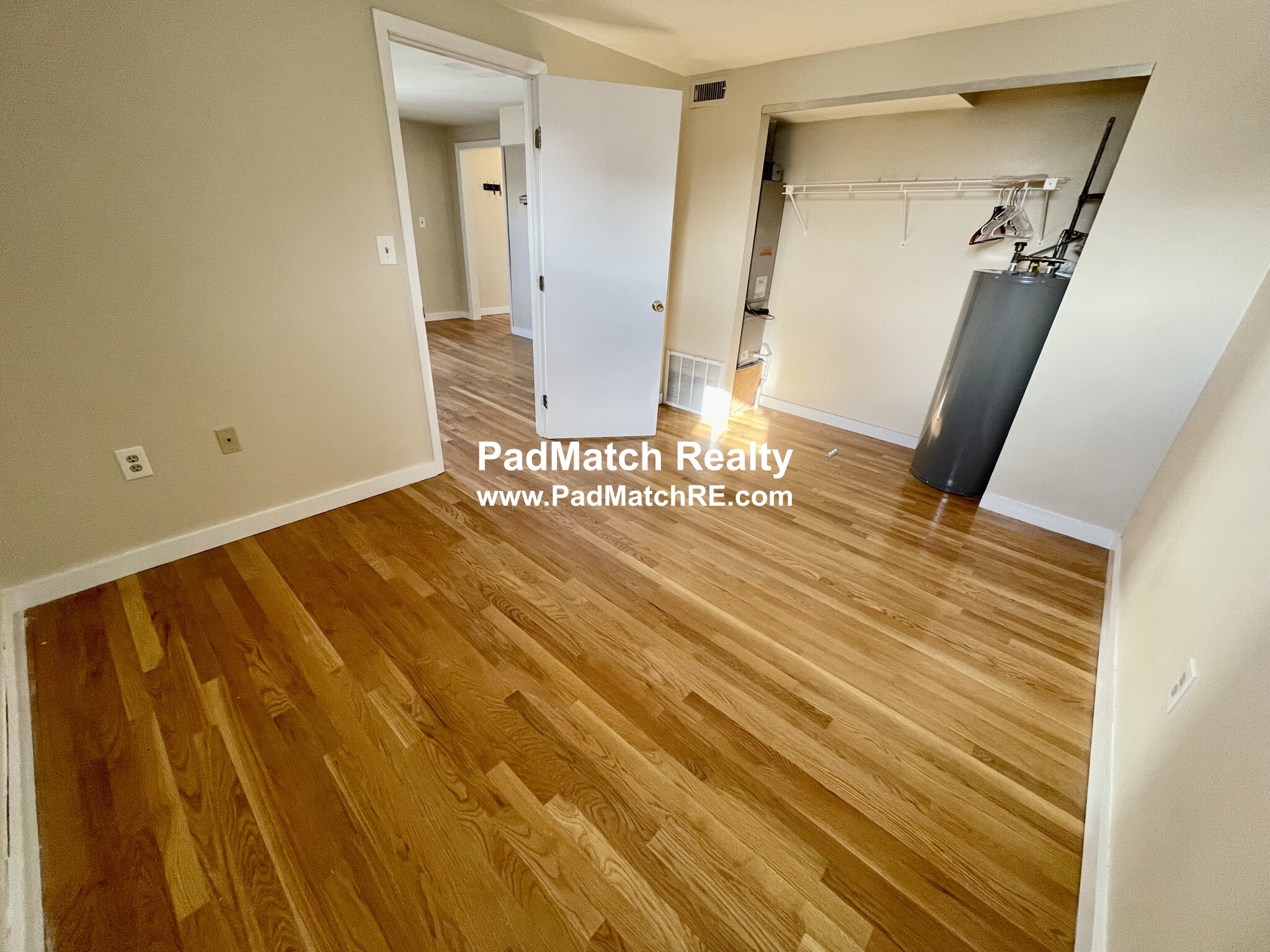 385 Dorchester St, South Boston