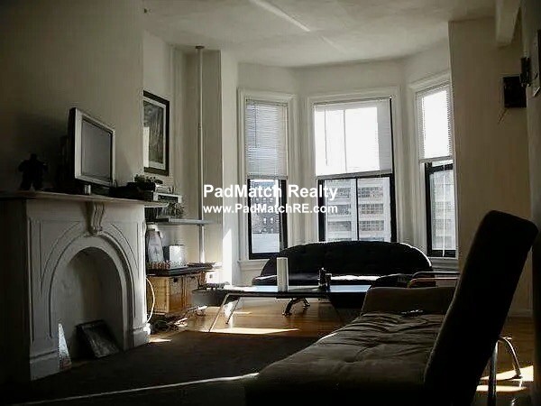 23 Cortes St, Back Bay