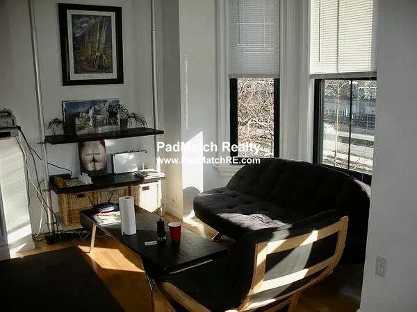 23 Cortes St, Back Bay