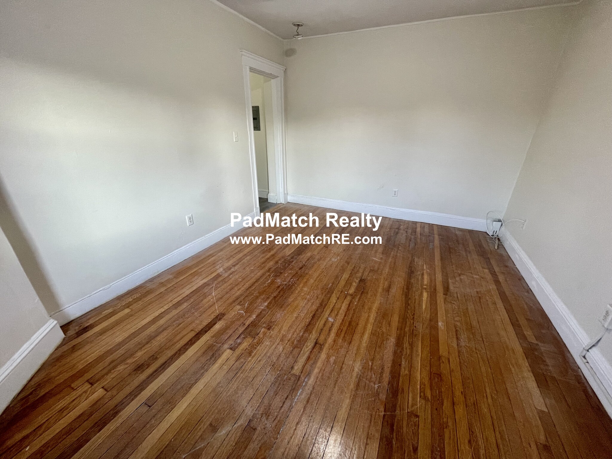 1175 Boylston St, Fenway