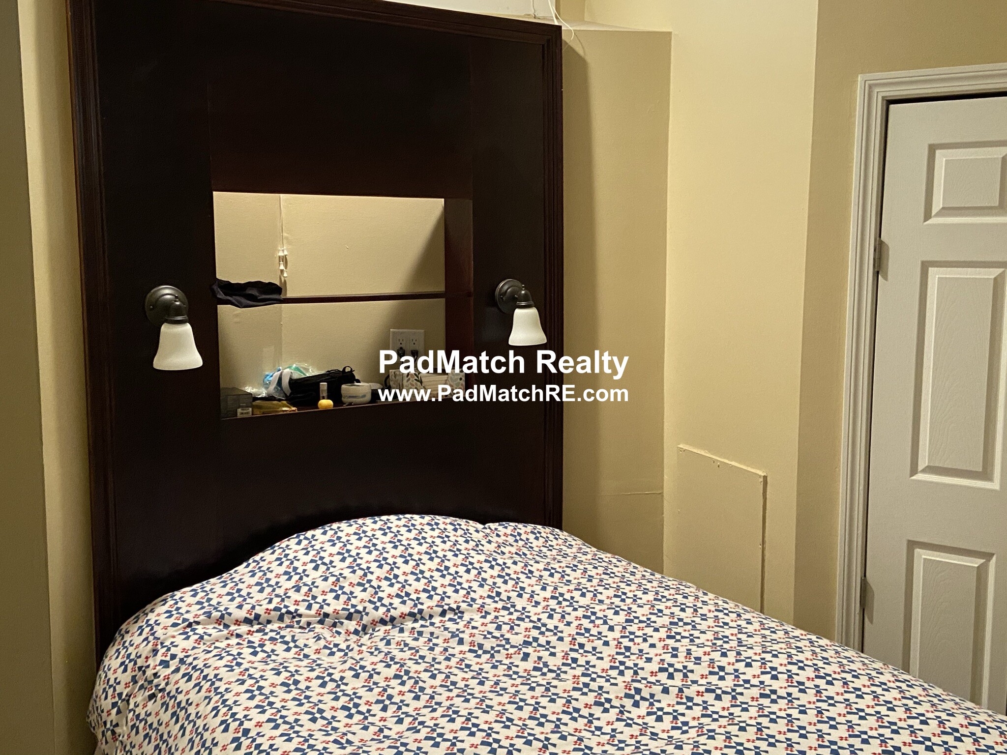 48 Hereford St, Back Bay