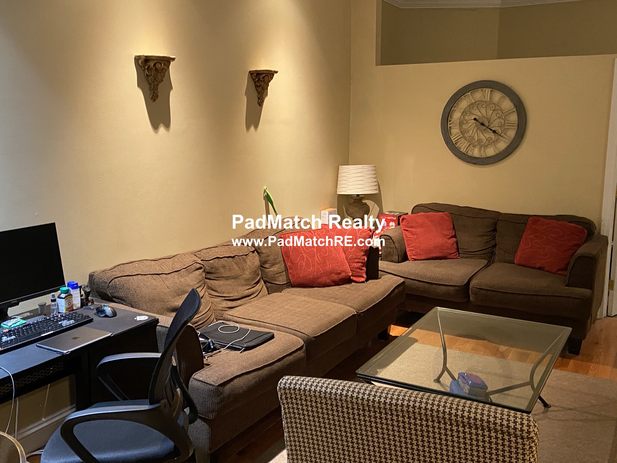 48 Hereford St, Back Bay