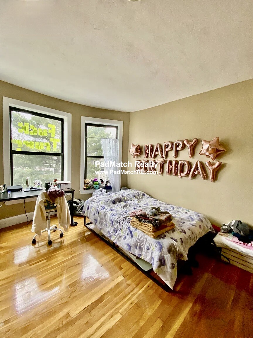 Photo 9 of 17 Highgate St. Unit 6