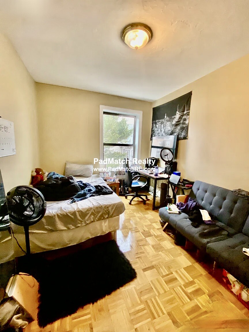 Photo 11 of 17 Highgate St. Unit 6