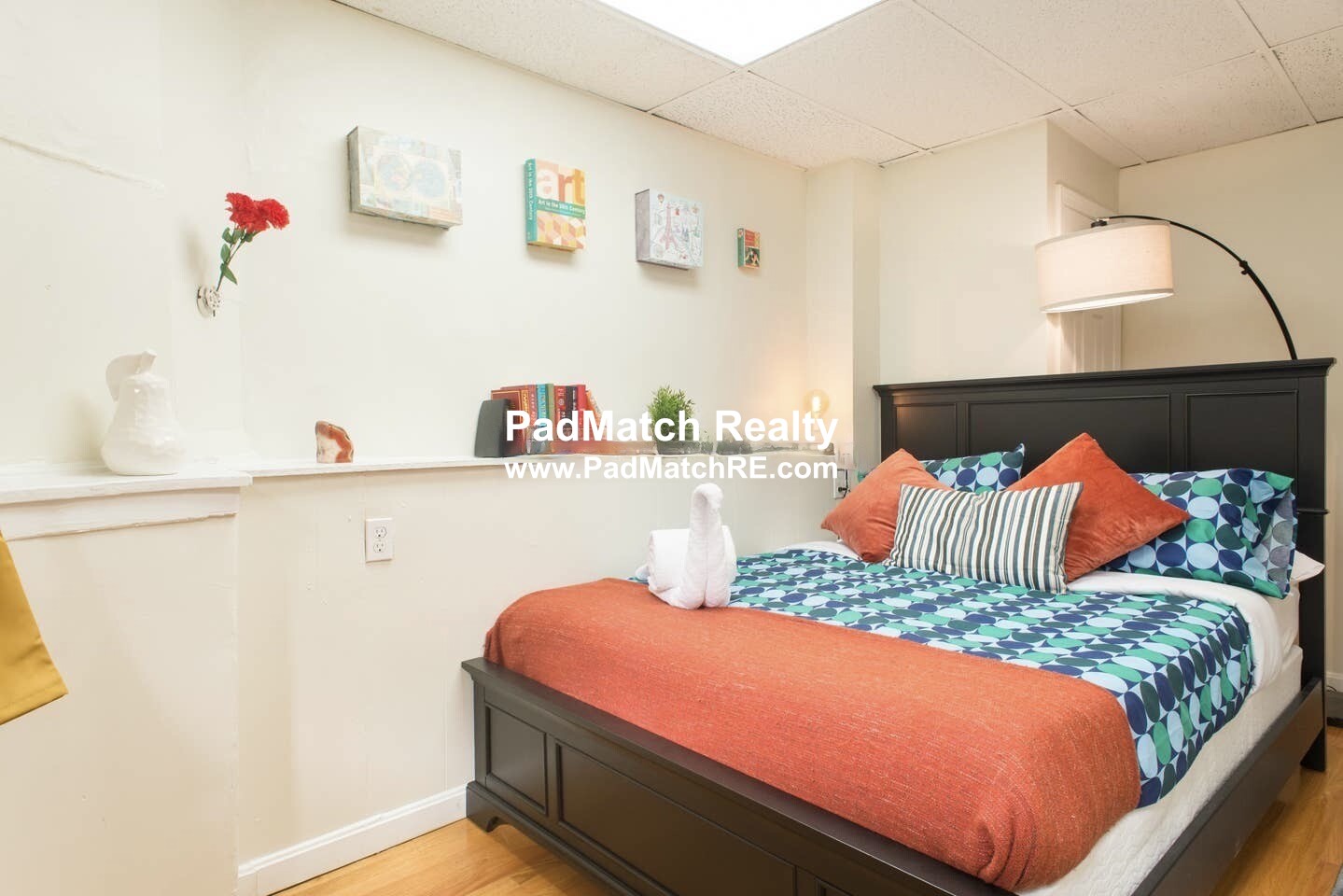 43 Bay State Rd, Fenway