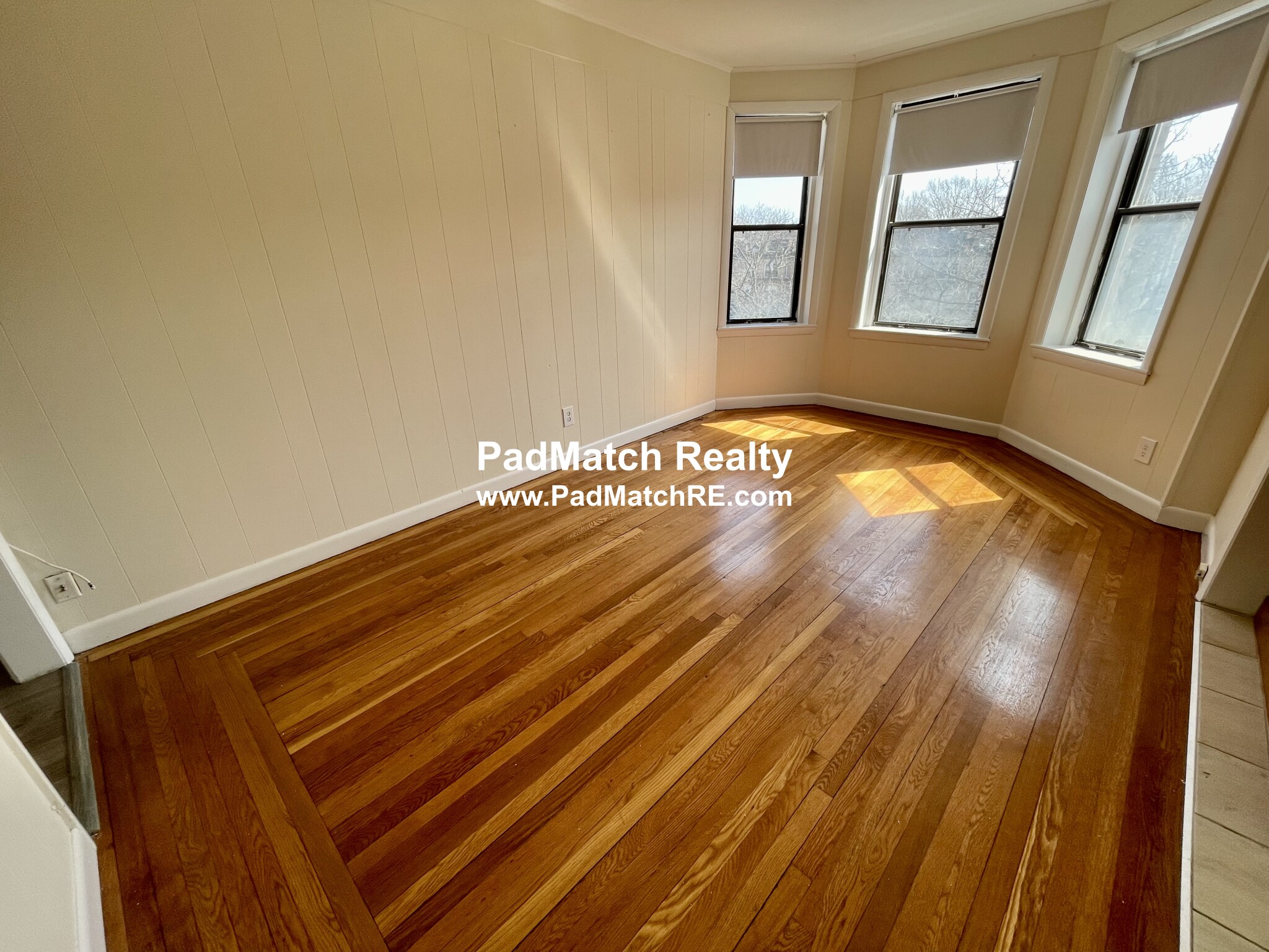 1135 Commonwealth Ave, Allston