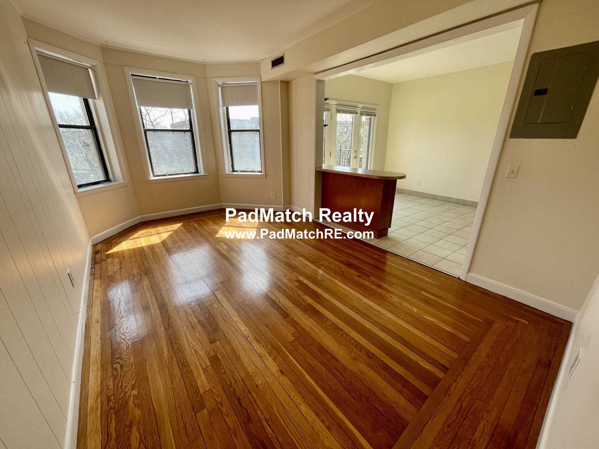 1135 Commonwealth Ave, Allston