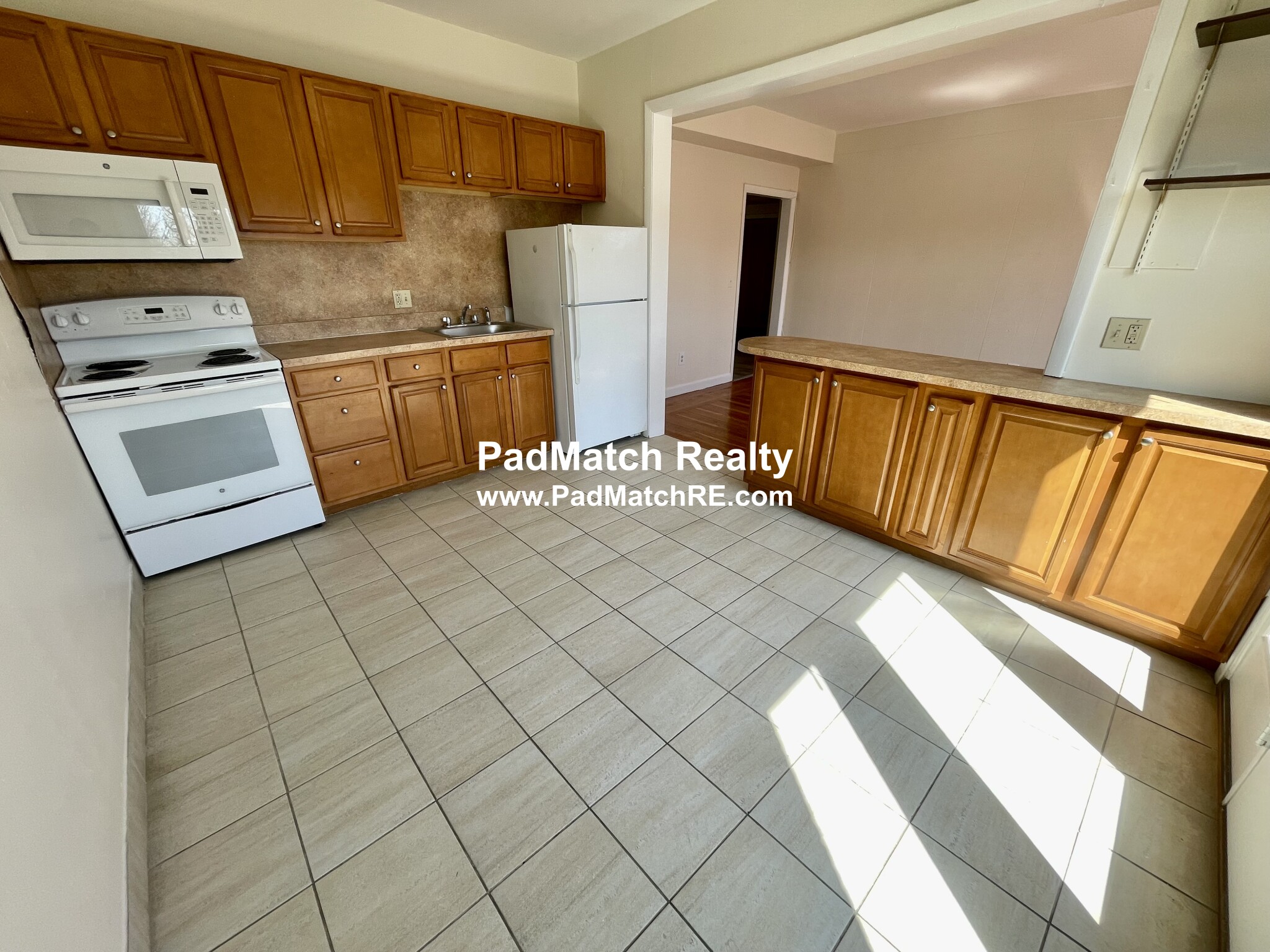 1135 Commonwealth Ave, Allston